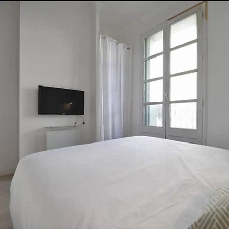 Espace Le Cheval Blanc Кастелно-льо-Ле Екстериор снимка