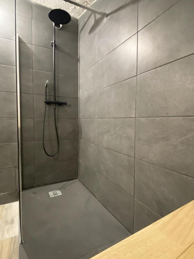 Espace Le Cheval Blanc Кастелно-льо-Ле Стая снимка