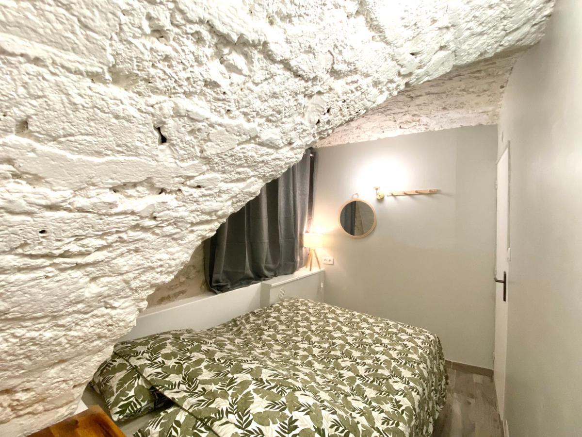 Espace Le Cheval Blanc Кастелно-льо-Ле Стая снимка
